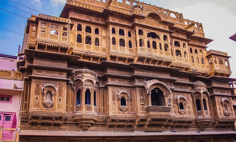 Intricately carved facade of Nathmal Ki Haveli in Jaisalmer, Rajasthan